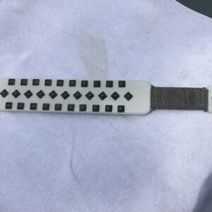 Pyramid Tack Paddle