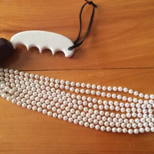 Light White Medium Ball Chain Flogger